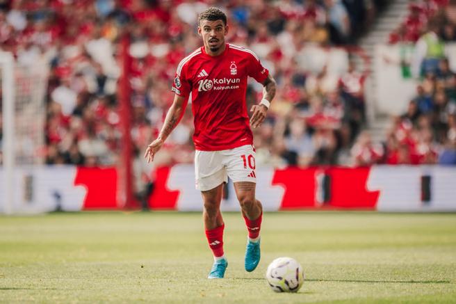 队史首人，怀特是森林首位英超参与进球超过50个的球员